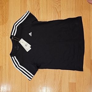 NEW Women Adidas T-Shirt